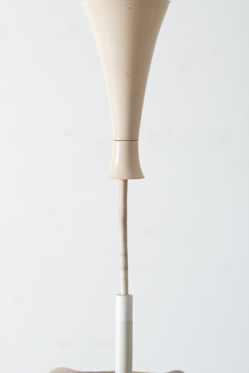 Cocoon Pendant Lamp in Resin and Plastic