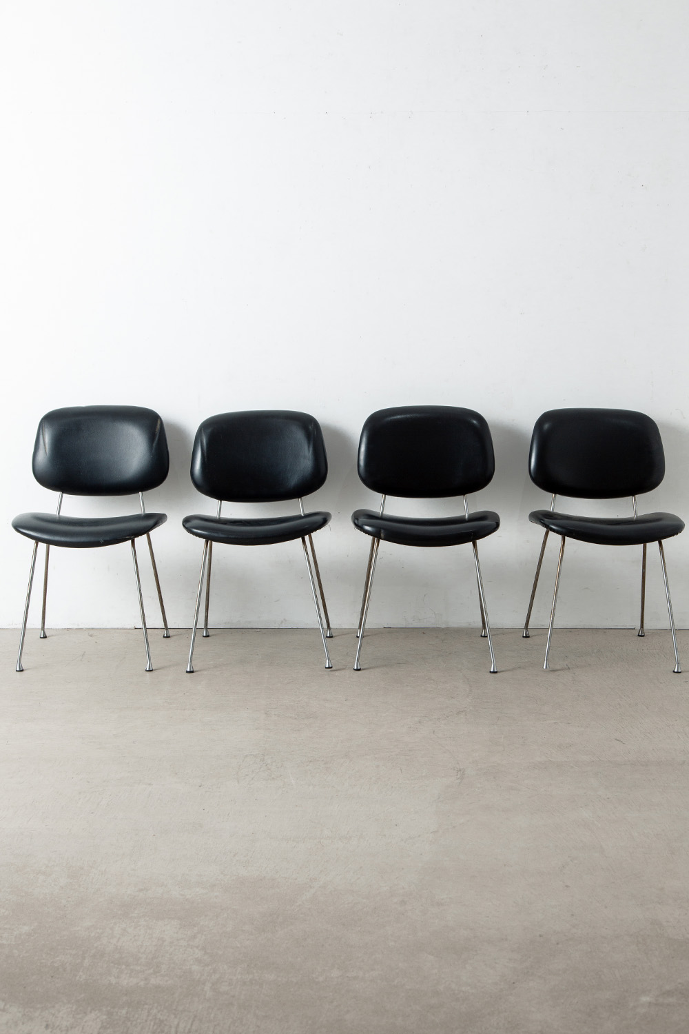 Vintage Chair for Velca Legnano in Leather and Steel