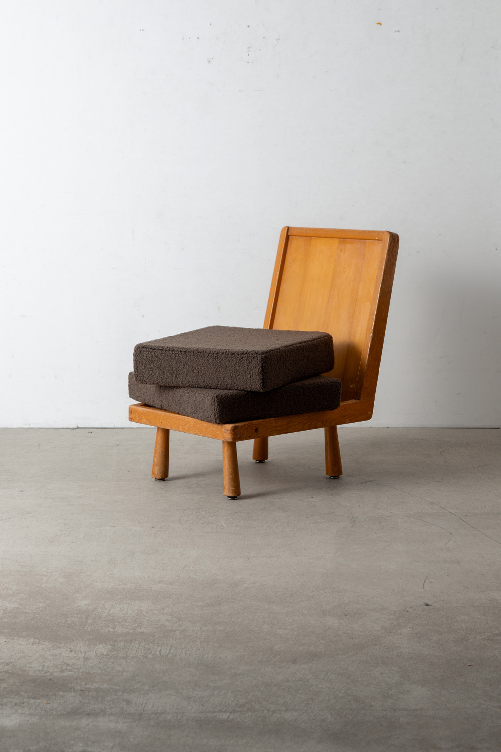 Lounge Chair,ラウンジチェア,Chair,チェア,MID-CENTURY MODERN,ミッドセンチュリーモダン,清澄白河,アンティークショップ,Antique,Vintage,Interior Design,アンティーク,ビンテージ,ヴィンテージ,家具,雑貨,インテリア,店舗什器,設計,インテリアデザイン,内装,什器,店舗設計,ギャラリー,