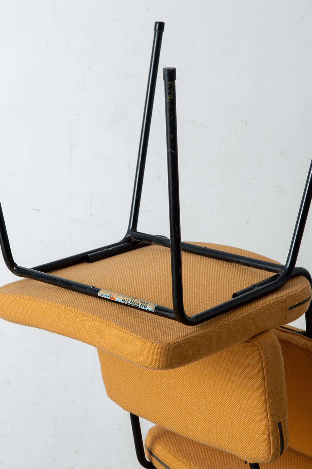 André Simard,アンドレ・シマール,Airborne,エアボーン,Dining Chair,ダイニングチェア,Chair,チェア,MID-CENTURY MODERN,ミッドセンチュリーモダン,France,フランス,清澄白河,アンティークショップ,Antique,Vintage,Interior Design,アンティーク,ビンテージ,ヴィンテージ,家具,雑貨,インテリア,店舗什器,設計,インテリアデザイン,内装,什器,店舗設計,ギャラリー