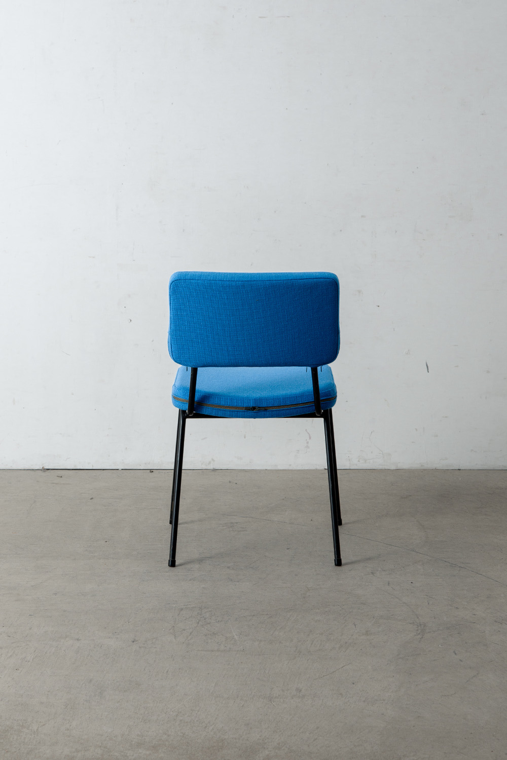 André Simard,アンドレ・シマール,Airborne,エアボーン,Dining Chair,ダイニングチェア,Chair,チェア,MID-CENTURY MODERN,ミッドセンチュリーモダン,France,フランス,清澄白河,アンティークショップ,Antique,Vintage,Interior Design,アンティーク,ビンテージ,ヴィンテージ,家具,雑貨,インテリア,店舗什器,設計,インテリアデザイン,内装,什器,店舗設計,ギャラリー