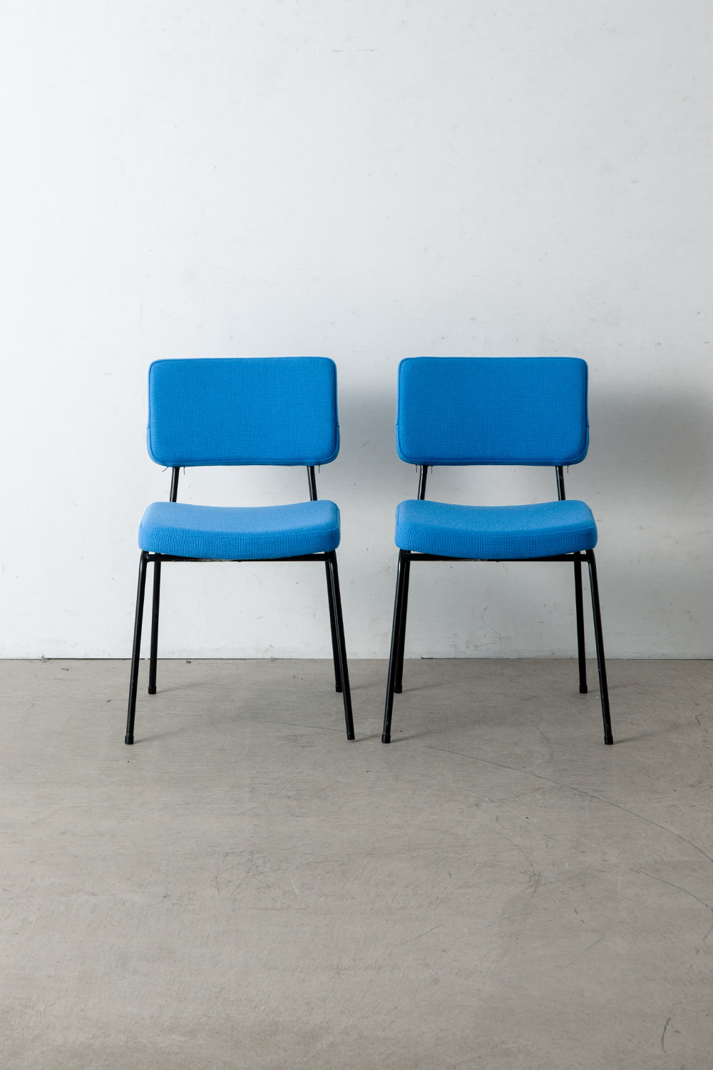 André Simard,アンドレ・シマール,Airborne,エアボーン,Dining Chair,ダイニングチェア,Chair,チェア,MID-CENTURY MODERN,ミッドセンチュリーモダン,France,フランス,清澄白河,アンティークショップ,Antique,Vintage,Interior Design,アンティーク,ビンテージ,ヴィンテージ,家具,雑貨,インテリア,店舗什器,設計,インテリアデザイン,内装,什器,店舗設計,ギャラリー