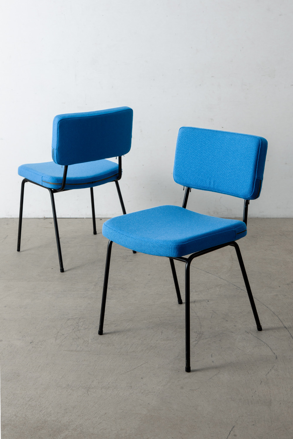André Simard,アンドレ・シマール,Airborne,エアボーン,Dining Chair,ダイニングチェア,Chair,チェア,MID-CENTURY MODERN,ミッドセンチュリーモダン,France,フランス,清澄白河,アンティークショップ,Antique,Vintage,Interior Design,アンティーク,ビンテージ,ヴィンテージ,家具,雑貨,インテリア,店舗什器,設計,インテリアデザイン,内装,什器,店舗設計,ギャラリー