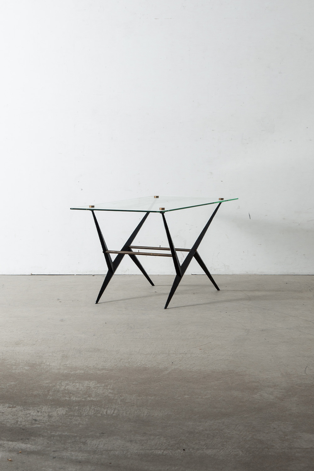 Coffee Table,コーヒーテーブル,Table,テーブル,Angelo Ostuni,アンジェロ・オストゥーニ,Italy,イタリア,MID-CENTURY MODERN,ミッドセンチュリーモダン,stoop,topso,清澄白河,Antique,Vintage,Interior Design,アンティーク,ビンテージ,ヴィンテージ,家具,雑貨,インテリア,店舗什器,設計,インテリアデザイン,内装,什器,店舗設計,ギャラリー,デザイナーズ家具,ショールーム