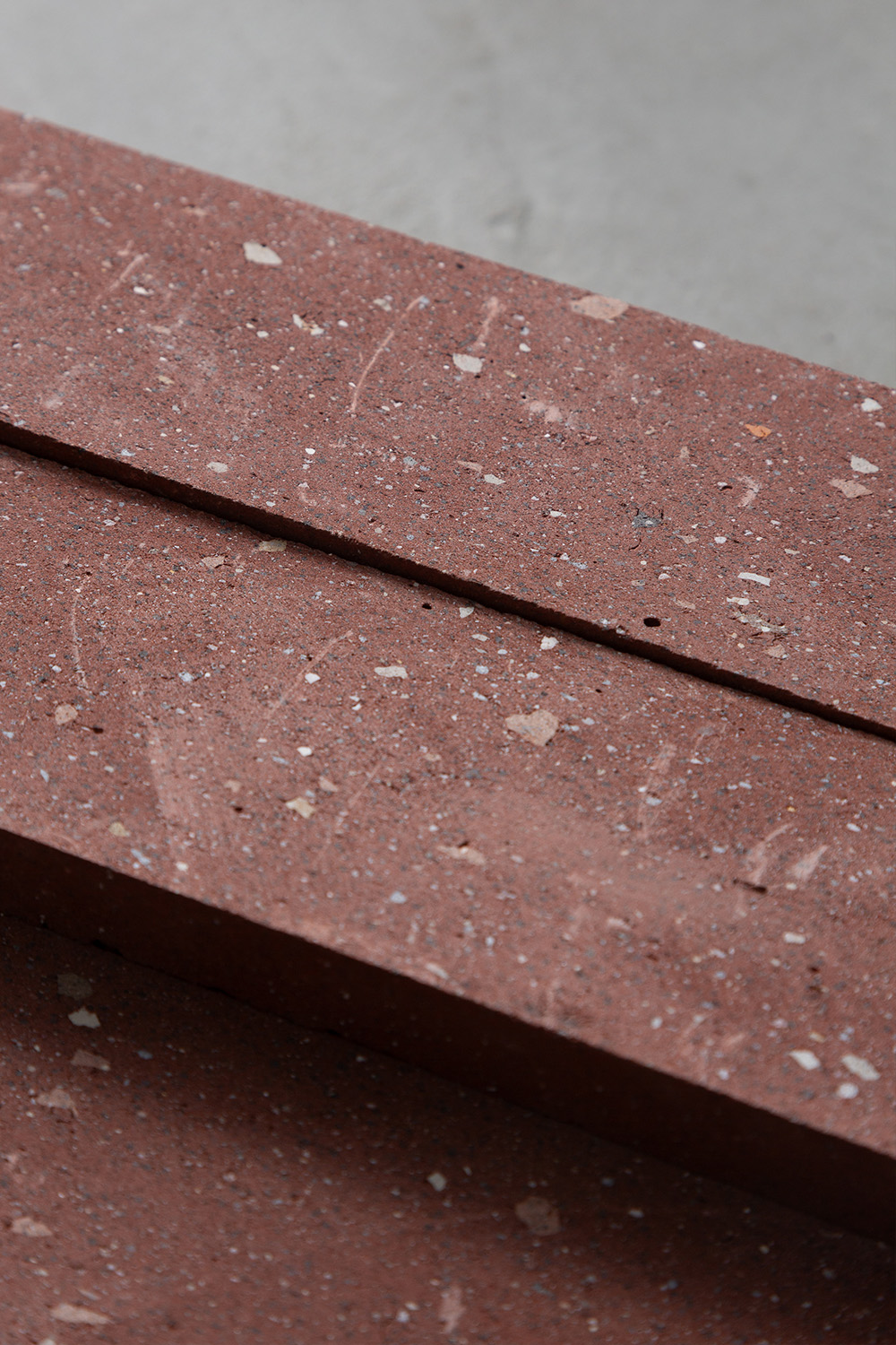 Renga Tile,Renga,レンガ,OBJECT,オブジェ,Contemporary,コンテンポラリー,Japan,日本,stoop,topso,清澄白河,Antique,Vintage,Interior Design,アンティーク,ビンテージ,ヴィンテージ,家具,雑貨,インテリア,店舗什器,設計,インテリアデザイン,内装,什器,店舗設計,ギャラリー,デザイナーズ家具,ショールーム