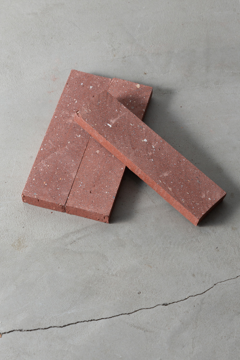 Renga Tile,Renga,レンガ,OBJECT,オブジェ,Contemporary,コンテンポラリー,Japan,日本,stoop,topso,清澄白河,Antique,Vintage,Interior Design,アンティーク,ビンテージ,ヴィンテージ,家具,雑貨,インテリア,店舗什器,設計,インテリアデザイン,内装,什器,店舗設計,ギャラリー,デザイナーズ家具,ショールーム