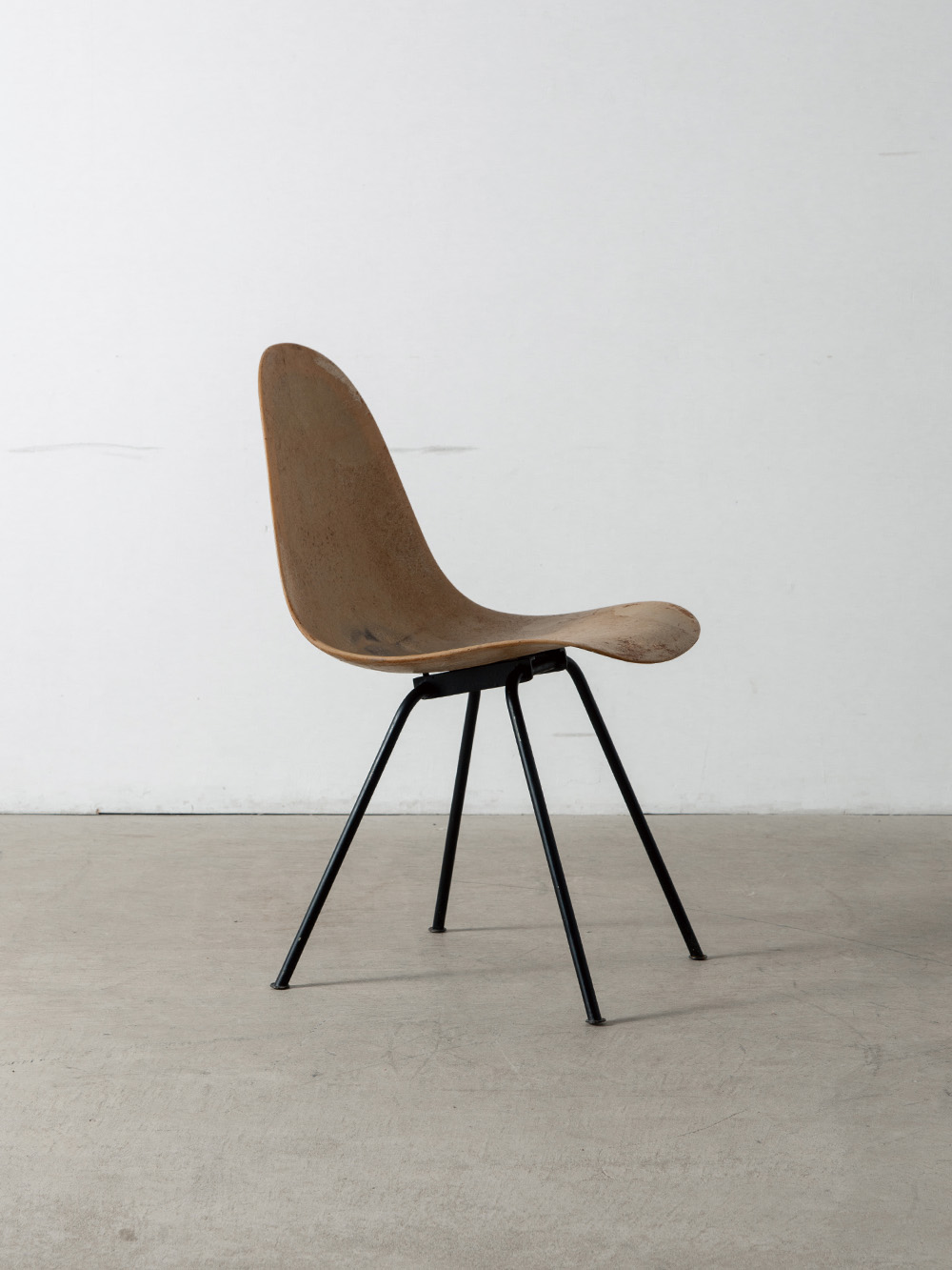 ‘Model 108’ Chair by Hans Bellman for Strässle in Glass fiber and Steel