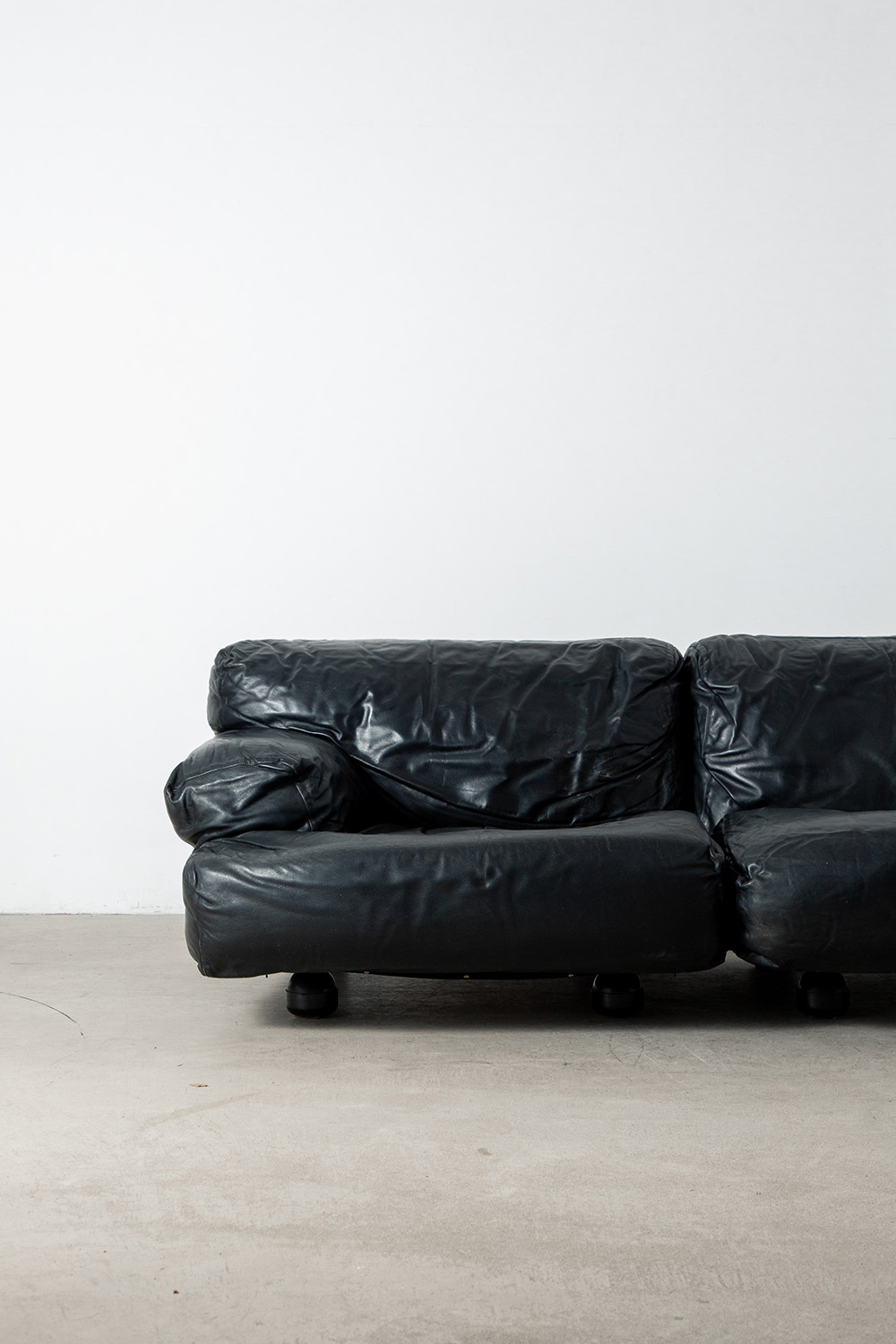 ‘Fiandra’ Sofa by Vico Magistretti for Cassina in Leather