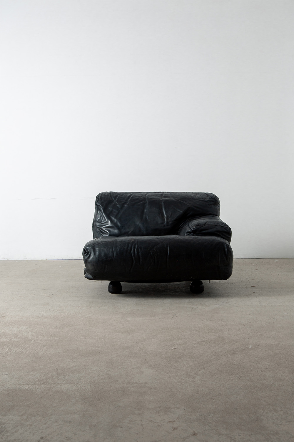 ‘Fiandra’ Sofa by Vico Magistretti for Cassina in Leather