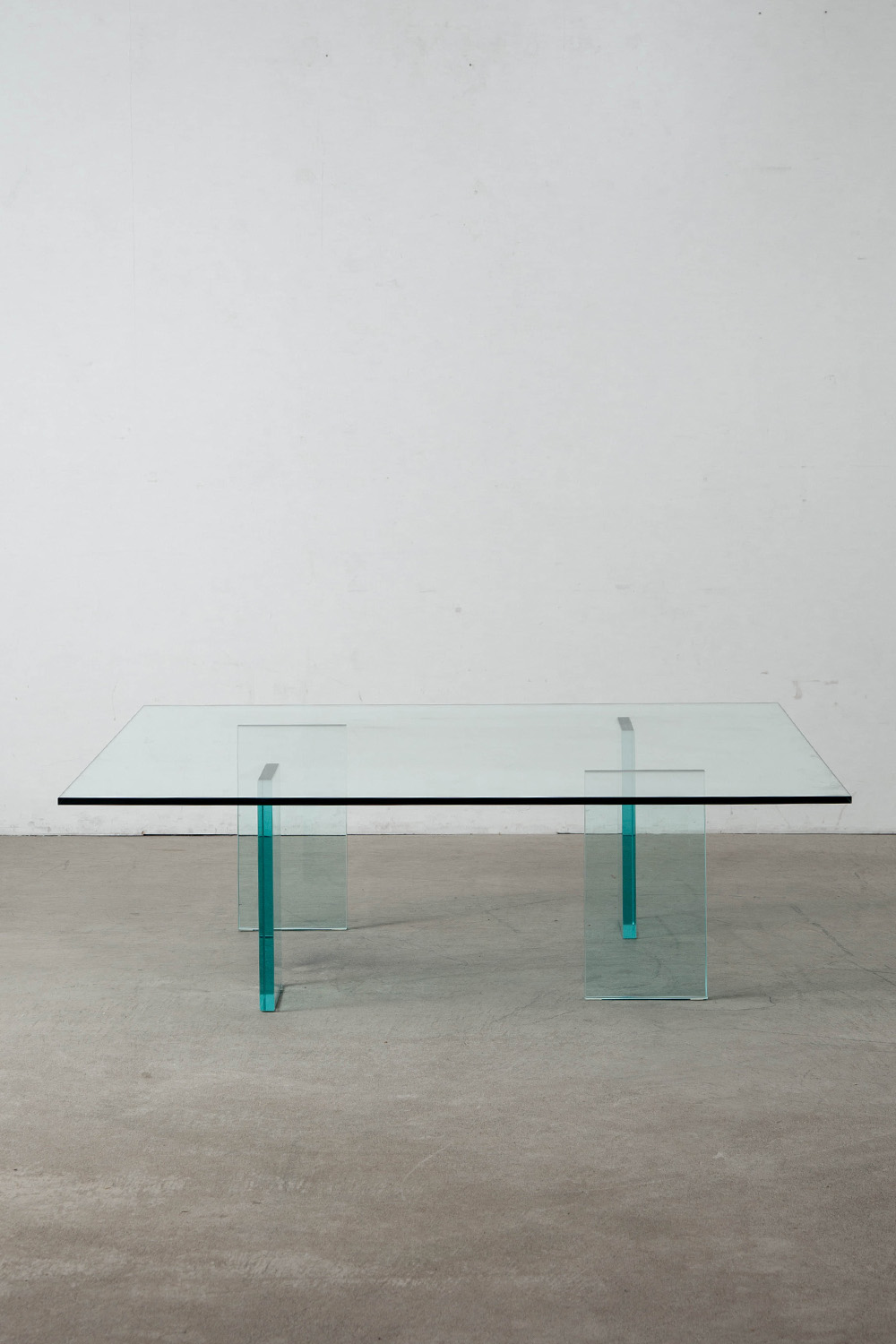 stoop | Glass Table by Shiro Kuramata for GLAS ITALIA in Glass