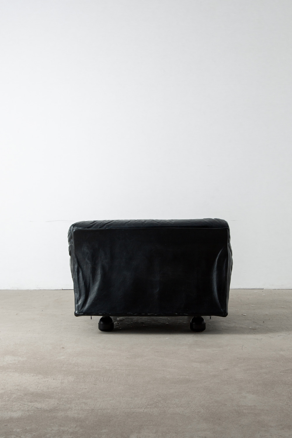 ‘Fiandra’ Sofa by Vico Magistretti for Cassina in Leather