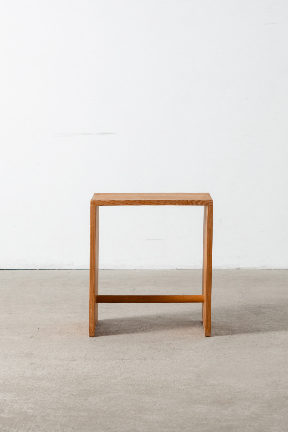 ‘Ulm’ Stool and Side Table by Max Bill