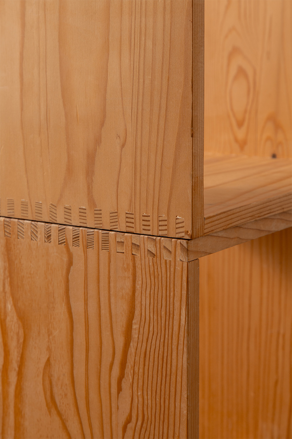 ‘Ulm’ Stool and Side Table by Max Bill