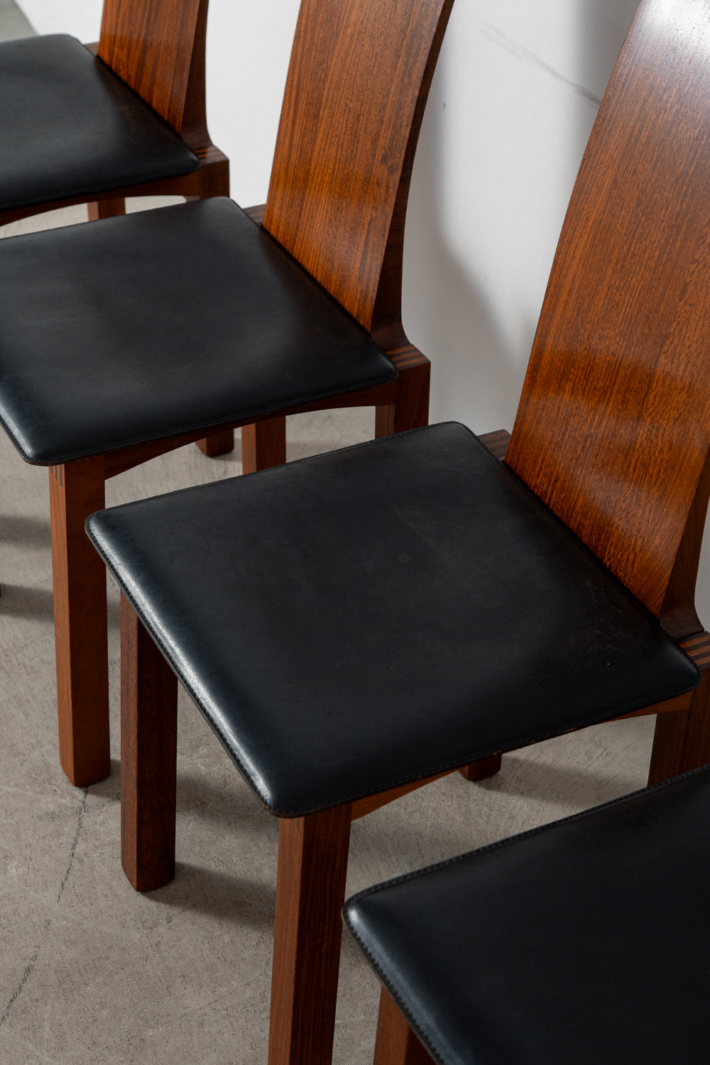 Chair,Dining Chair,チェア,ダイニングチェア,Italy,イタリア,MID-CENTURY MODERN,ミッドセンチュリーモダン,清澄白河,アンティークショップ,Antique,Vintage,Interior Design,アンティーク,ビンテージ,ヴィンテージ,家具,雑貨,インテリア,店舗什器,設計,インテリアデザイン,内装,什器,店舗設計,ギャラリー,