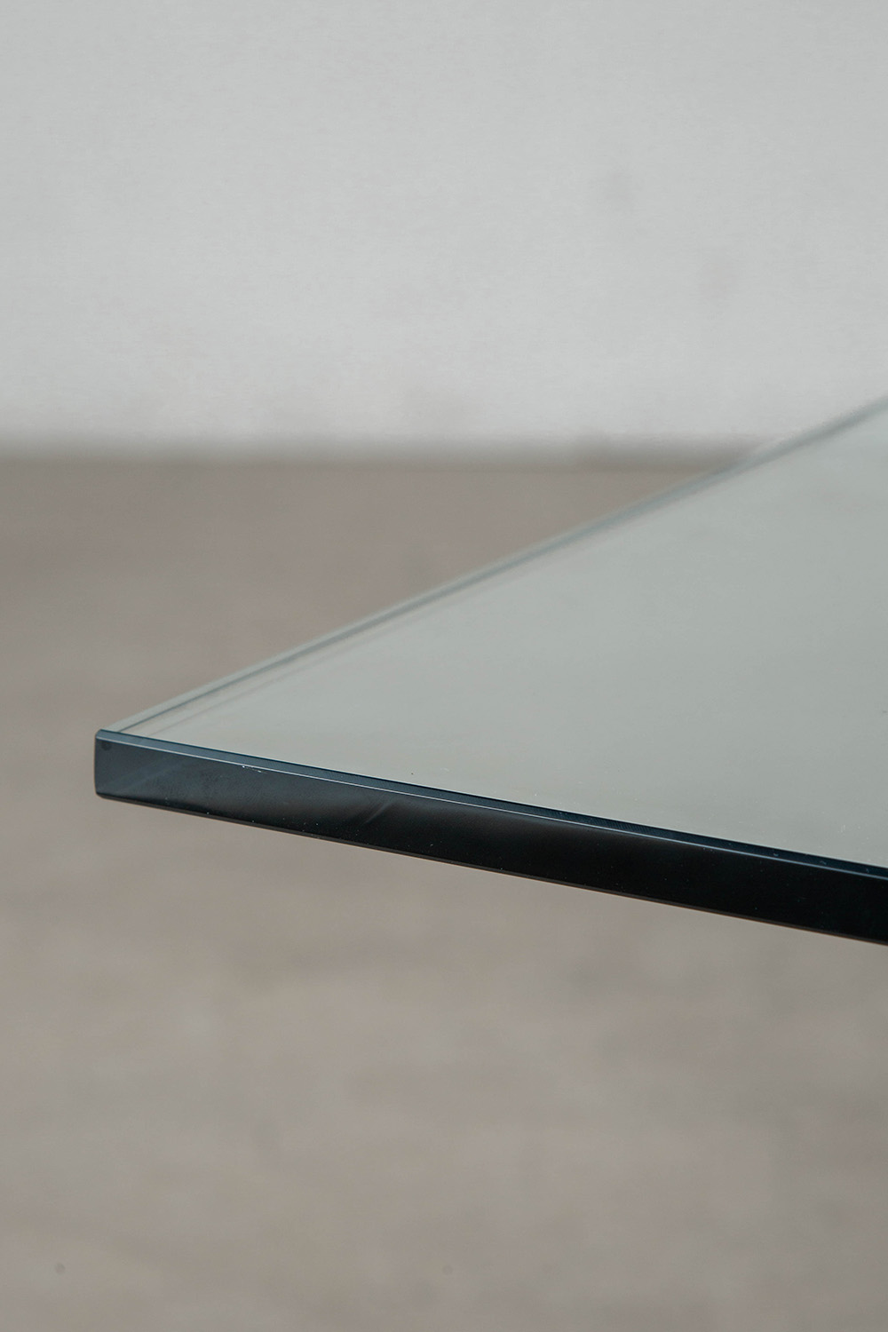 stoop | Glass Table by Shiro Kuramata for GLAS ITALIA in Glass