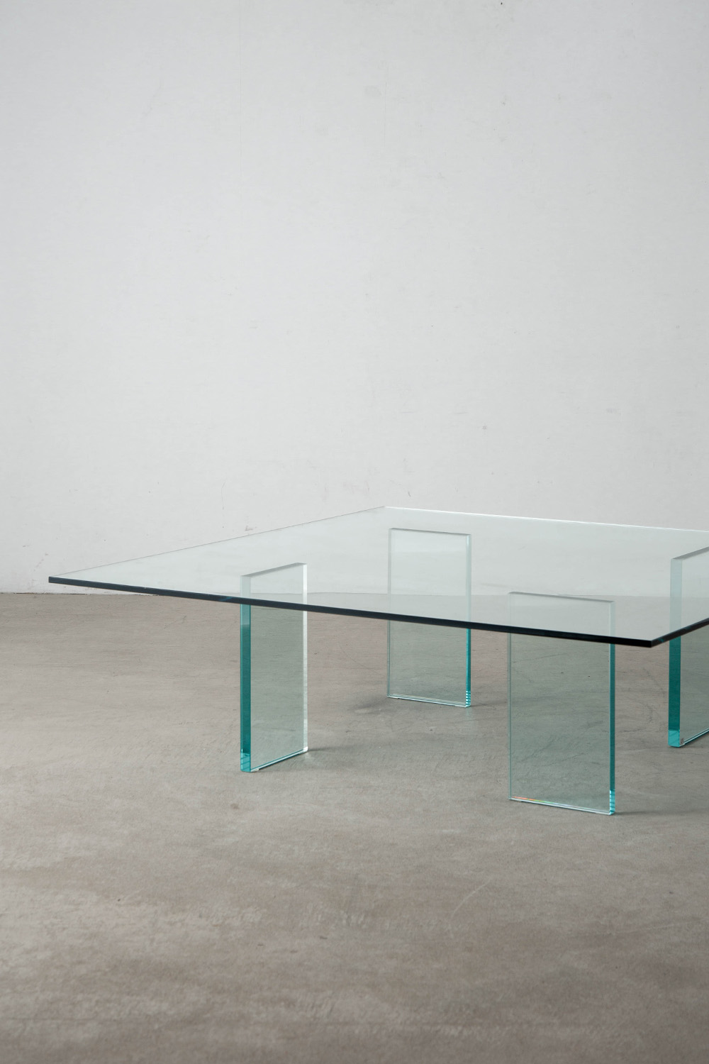 Glass Table,Shiro Kuramata,倉俣史郎,清澄白河,Antique,Vintage,Interior Design,topso,stoop,table,アンティーク,ビンテージ,ヴィンテージ,家具,雑貨,インテリア,店舗什器,設計,インテリアデザイン,内装,什器,店舗設計,ギャラリー,デザイナーズ家具,ショールーム,コーヒーテーブル,GLAS ITALIA,グラスイタリア
