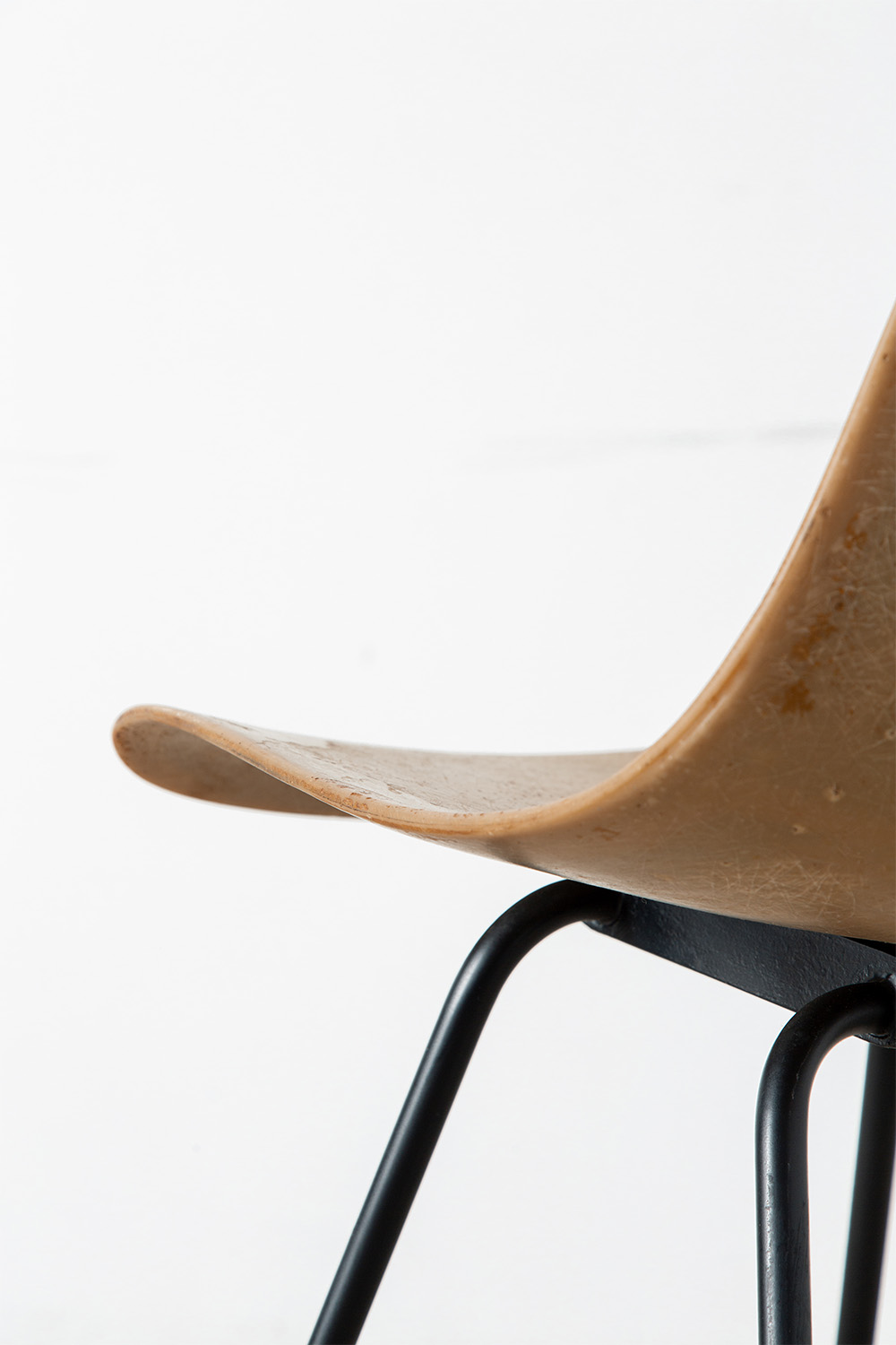 ‘Model 108’ Chair by Hans Bellman for Strässle in Glass fiber and Steel