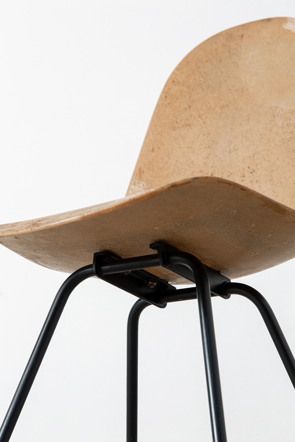 ‘Model 108’ Chair by Hans Bellman for Strässle in Glass fiber and Steel
