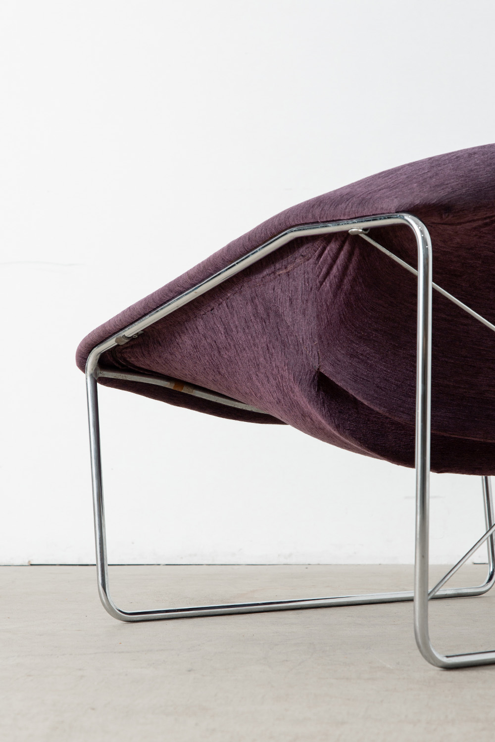 ‘Cubic’ Chair by Olivier Mourgue for Airborne in Fabric and Chrome