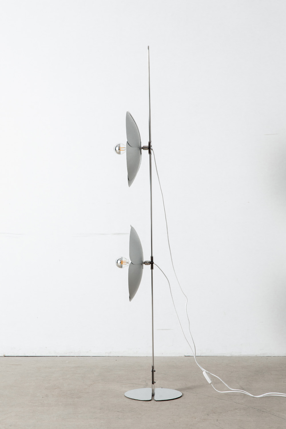 2093-150,Floor Lamp,Disderot,ディデロ,オリヴィエ・ムルグ,Olivier Mourgue,stoop,topso,清澄白河,Interior Design,lamp,照明,家具,インテリア,店舗什器,設計,インテリアデザイン,内装,什器,店舗設計,ギャラリー,デザイナーズ家具,ショールーム
