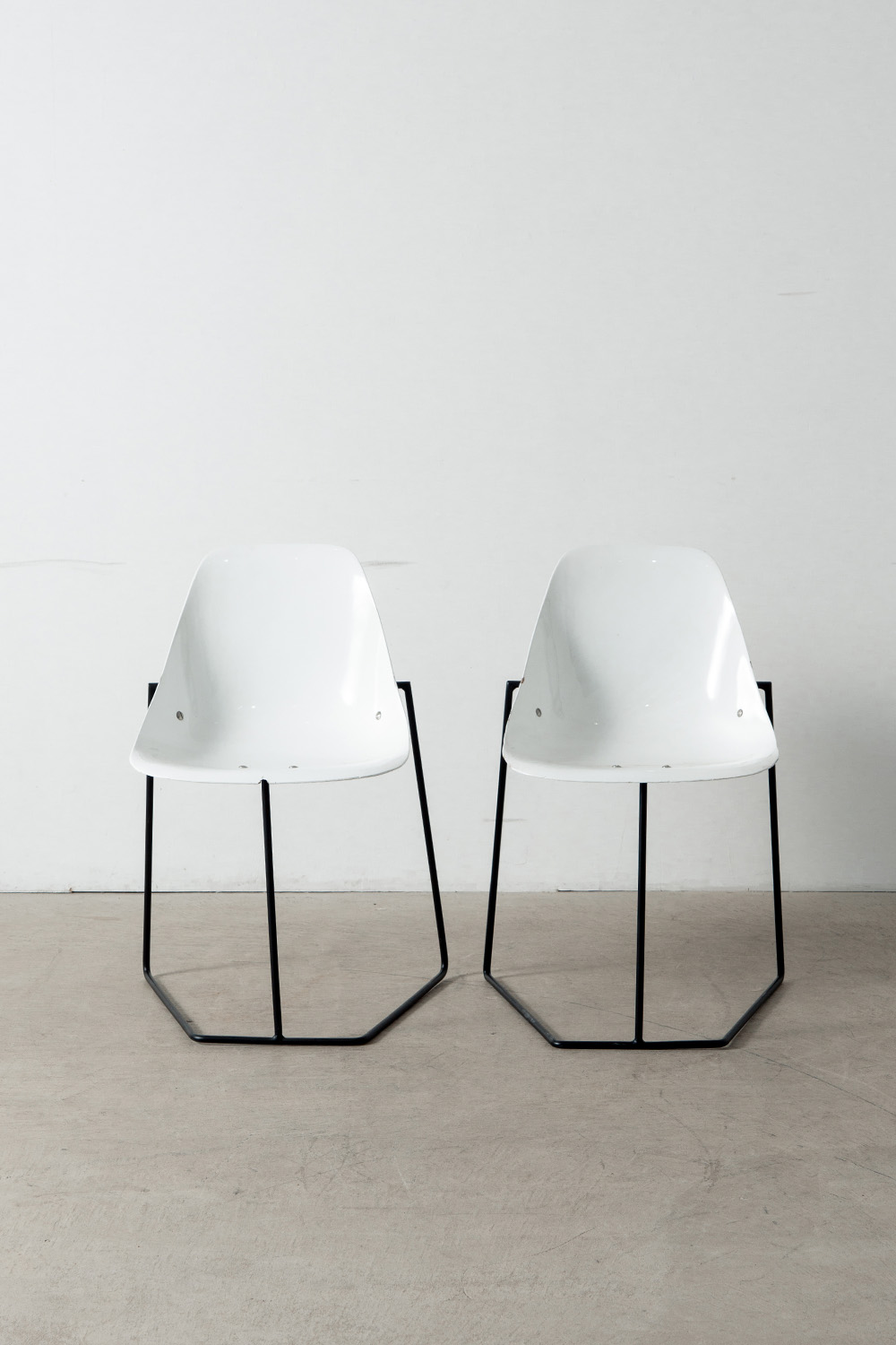 ‘Coccinelle’ Chair by René-Jean Caillette for Steiner in Glass fiber and Steel