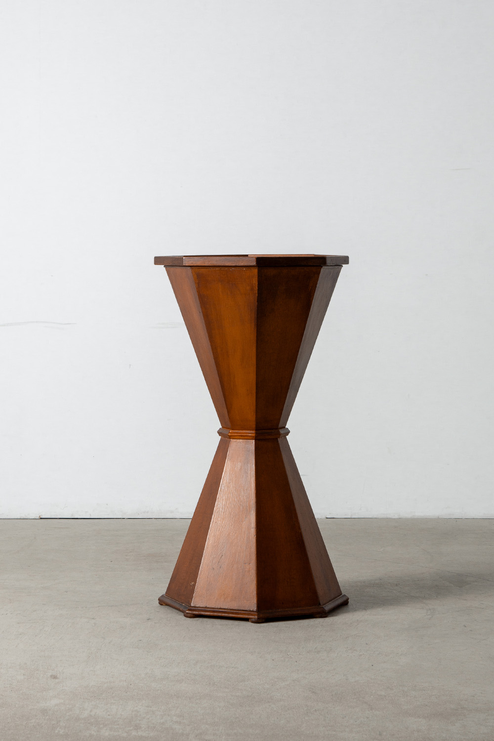 Display Stand in Wood