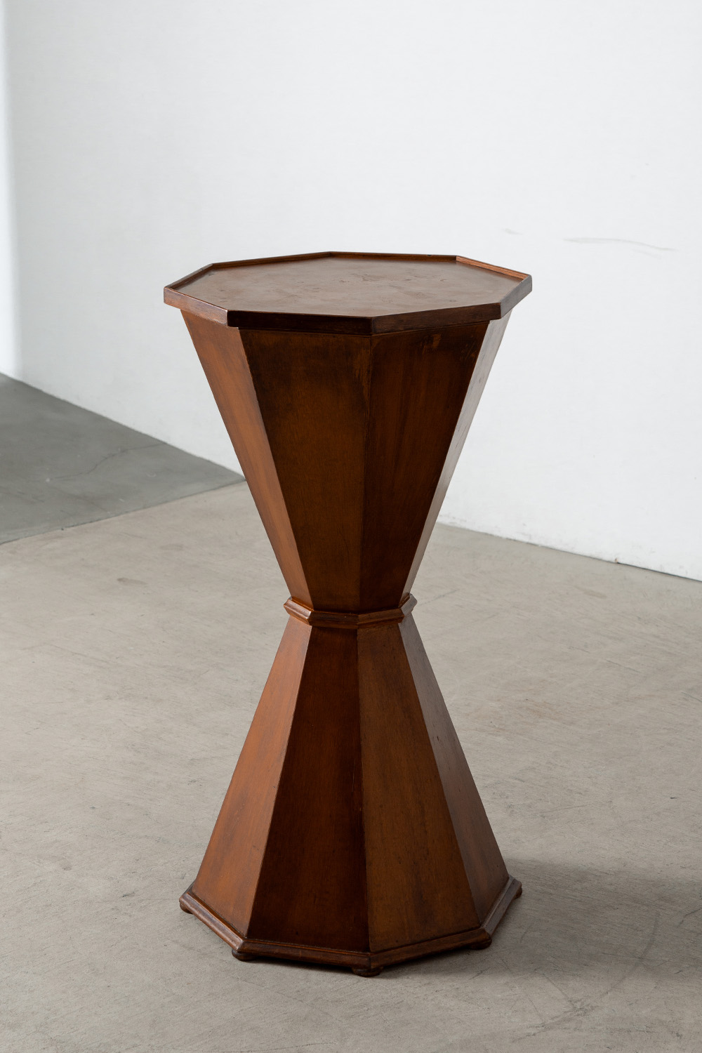 Display Stand in Wood