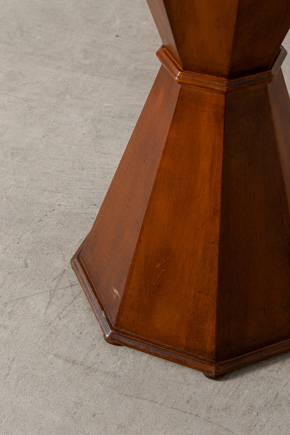 Display Stand in Wood