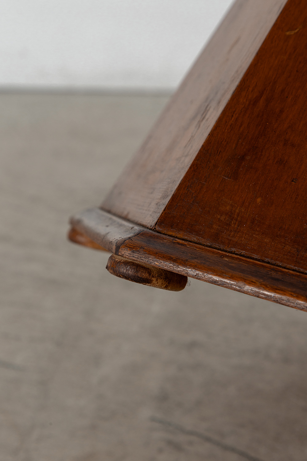 Display Stand in Wood