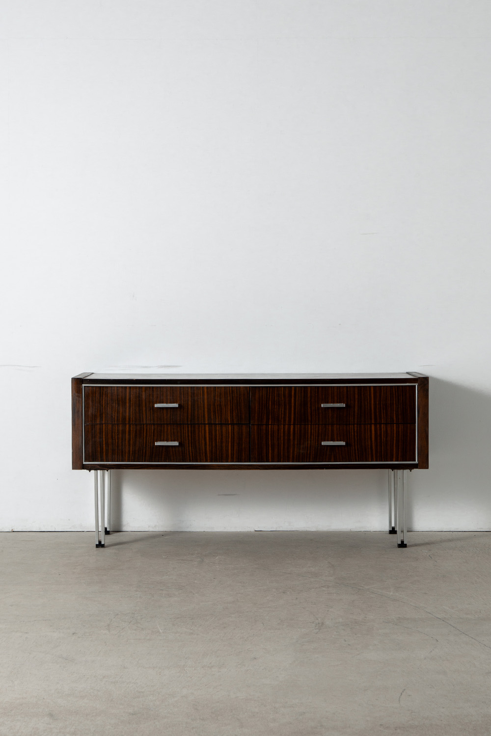 Sideboard in Wood and Aluminum