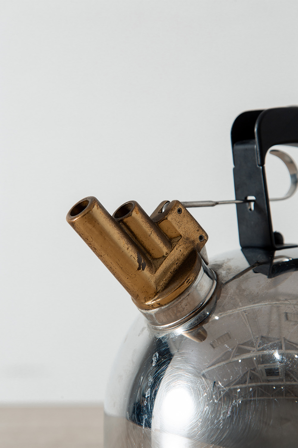 Richard Sapper,リチャード・サッパー,ALESSI,アレッシィ,9091,Kettle,ケトル,Italy,イタリア,清澄白河,アンティークショップ,Antique,Vintage,Interior Design,アンティーク,ビンテージ,ヴィンテージ,家具,雑貨,インテリア,店舗什器,設計,インテリアデザイン,内装,什器,店舗設計,ギャラリー,
