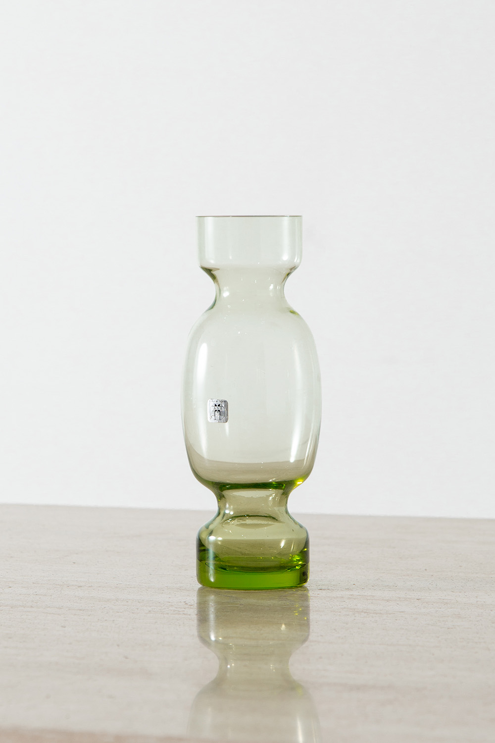 Glass for IVV in Green