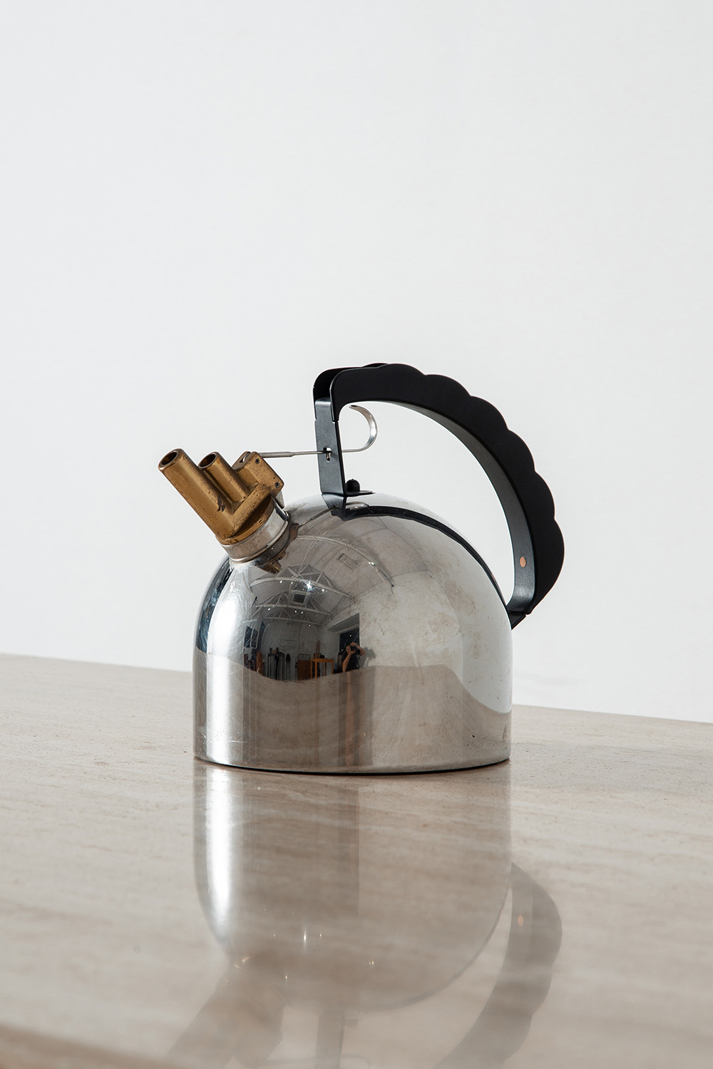 Richard Sapper,リチャード・サッパー,ALESSI,アレッシィ,9091,Kettle,ケトル,Italy,イタリア,清澄白河,アンティークショップ,Antique,Vintage,Interior Design,アンティーク,ビンテージ,ヴィンテージ,家具,雑貨,インテリア,店舗什器,設計,インテリアデザイン,内装,什器,店舗設計,ギャラリー,