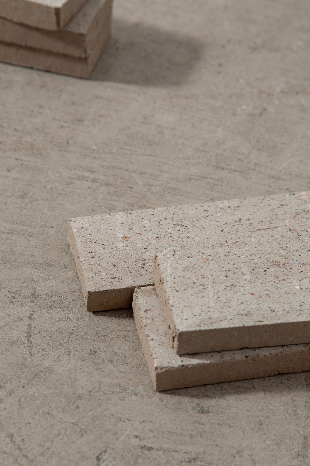 Renga Tile,Renga,レンガ,OBJECT,オブジェ,Contemporary,コンテンポラリー,Japan,日本,stoop,topso,清澄白河,Antique,Vintage,Interior Design,アンティーク,ビンテージ,ヴィンテージ,家具,雑貨,インテリア,店舗什器,設計,インテリアデザイン,内装,什器,店舗設計,ギャラリー,デザイナーズ家具,ショールーム
