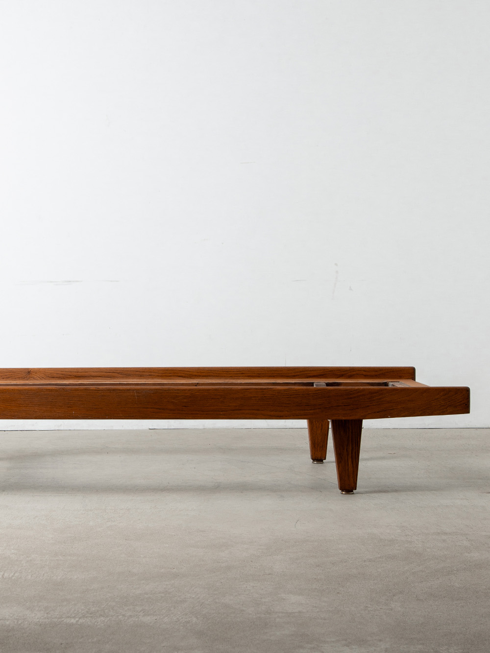 France Vintage Day Bed in Oak