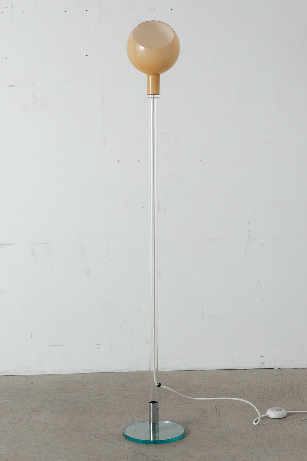 Floor Lamp,フロアランプ,清澄白河,アンティークショップ,Antique,Vintage,Interior Design,アンティーク,ビンテージ,ヴィンテージ,家具,雑貨,インテリア,店舗什器,設計,インテリアデザイン,内装,什器,店舗設計,ギャラリー,ミッドセンチュリー ,イタリアミッドセンチュリ, ー, Italian midcentury,Fontana Arte , フォンタナアルテ,Gae Aulenti,,ガエ・アウレンティ,Piero Castiglioni,ピエロ・カスティリオーニ