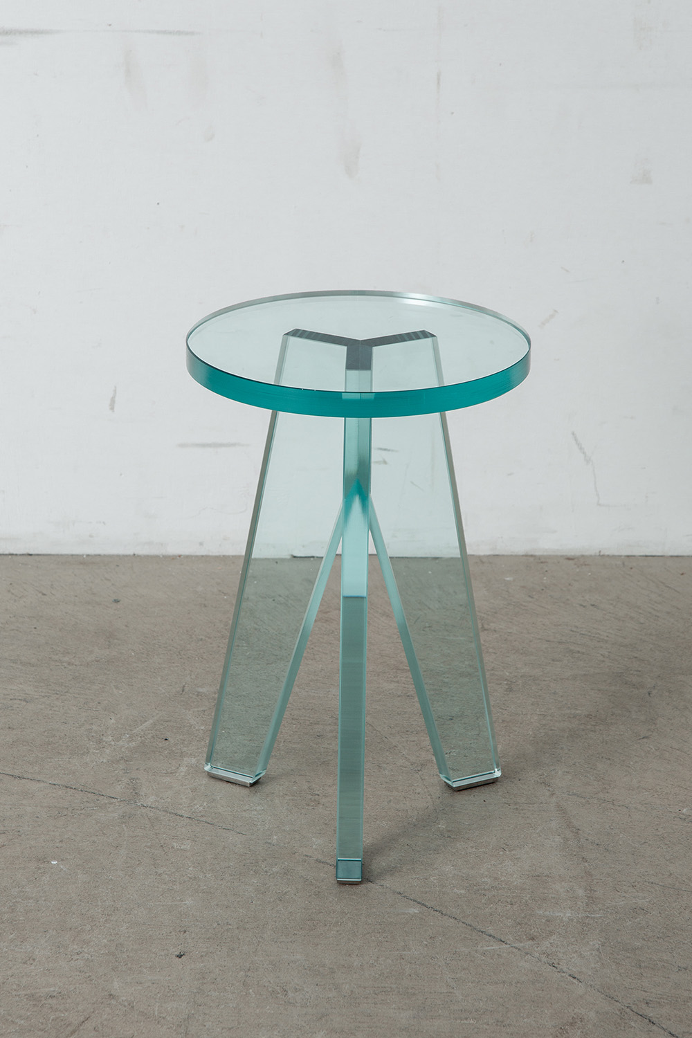 Crystal Stool,Philippe Starck,フィリップ・スタルク,清澄白河,Antique,Vintage,Interior Design,topso,stoop,stool,アンティーク,ビンテージ,ヴィンテージ,家具,雑貨,インテリア,店舗什器,設計,インテリアデザイン,内装,什器,店舗設計,ギャラリー,デザイナーズ家具,ショールーム,椅子,スツール,GLAS ITALIA,グラスイタリア