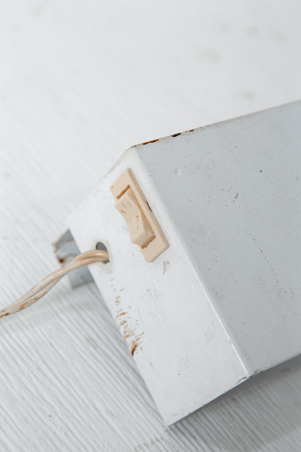‘6135’ Wall Lamp by Pierre Paulin for La Plagne in Metal