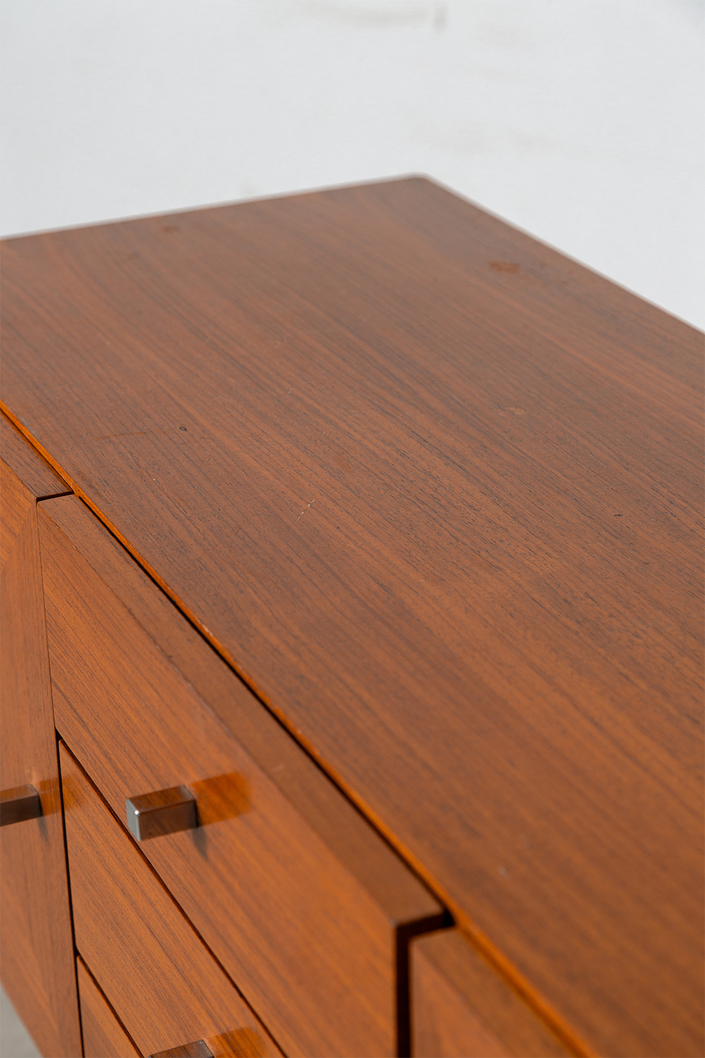 Sideboard in Wood and Aluminum