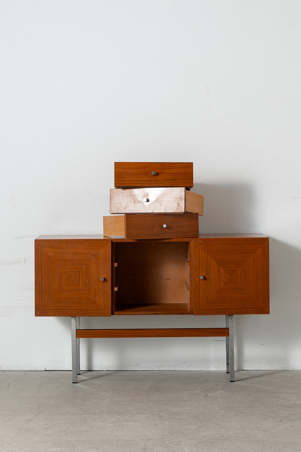 Sideboard in Wood and Aluminum