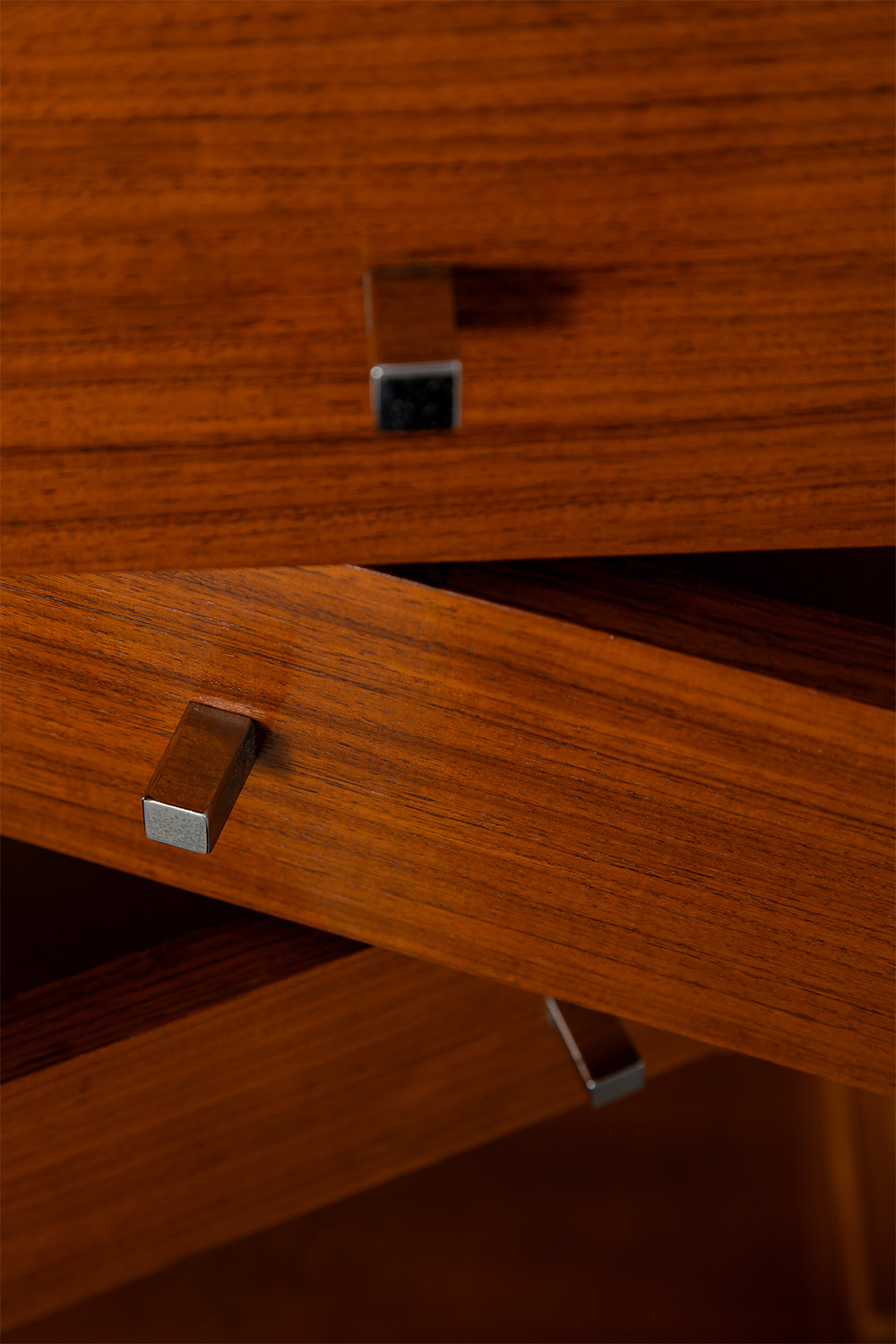 Sideboard in Wood and Aluminum
