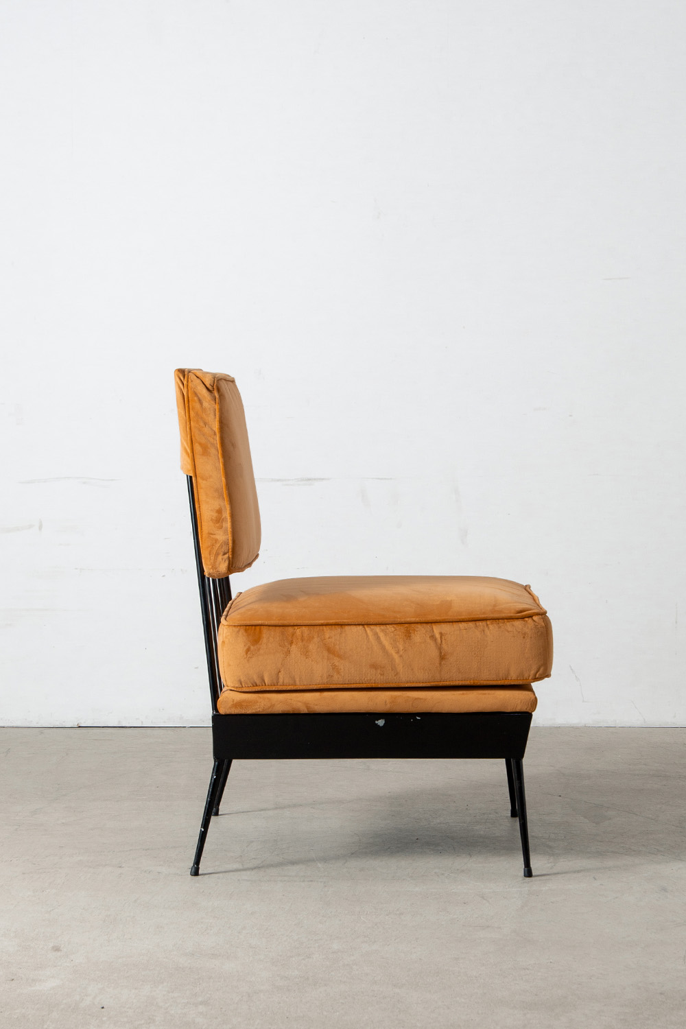Lounge Chair in Fabric and Steel