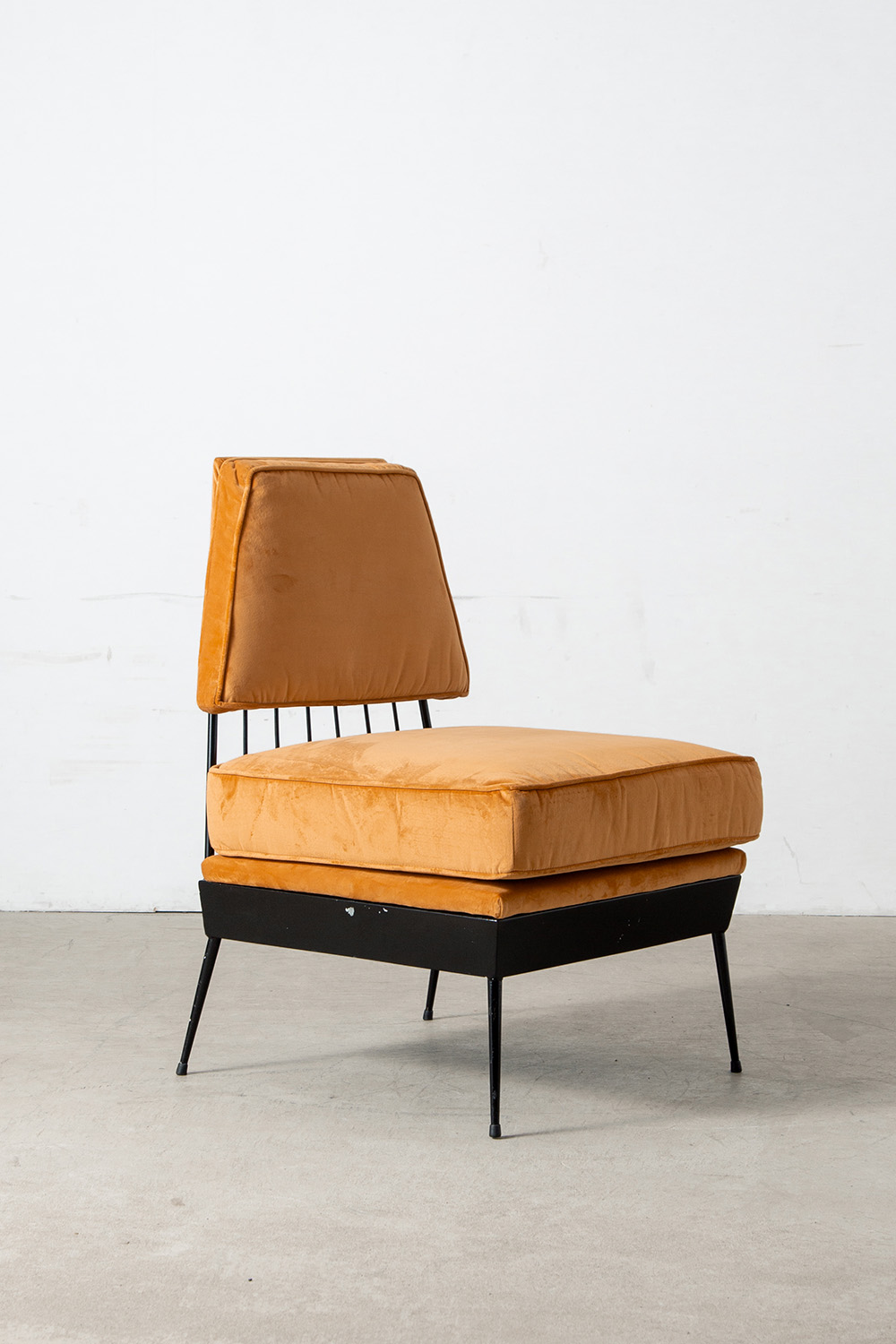 Lounge Chair in Fabric and Steel