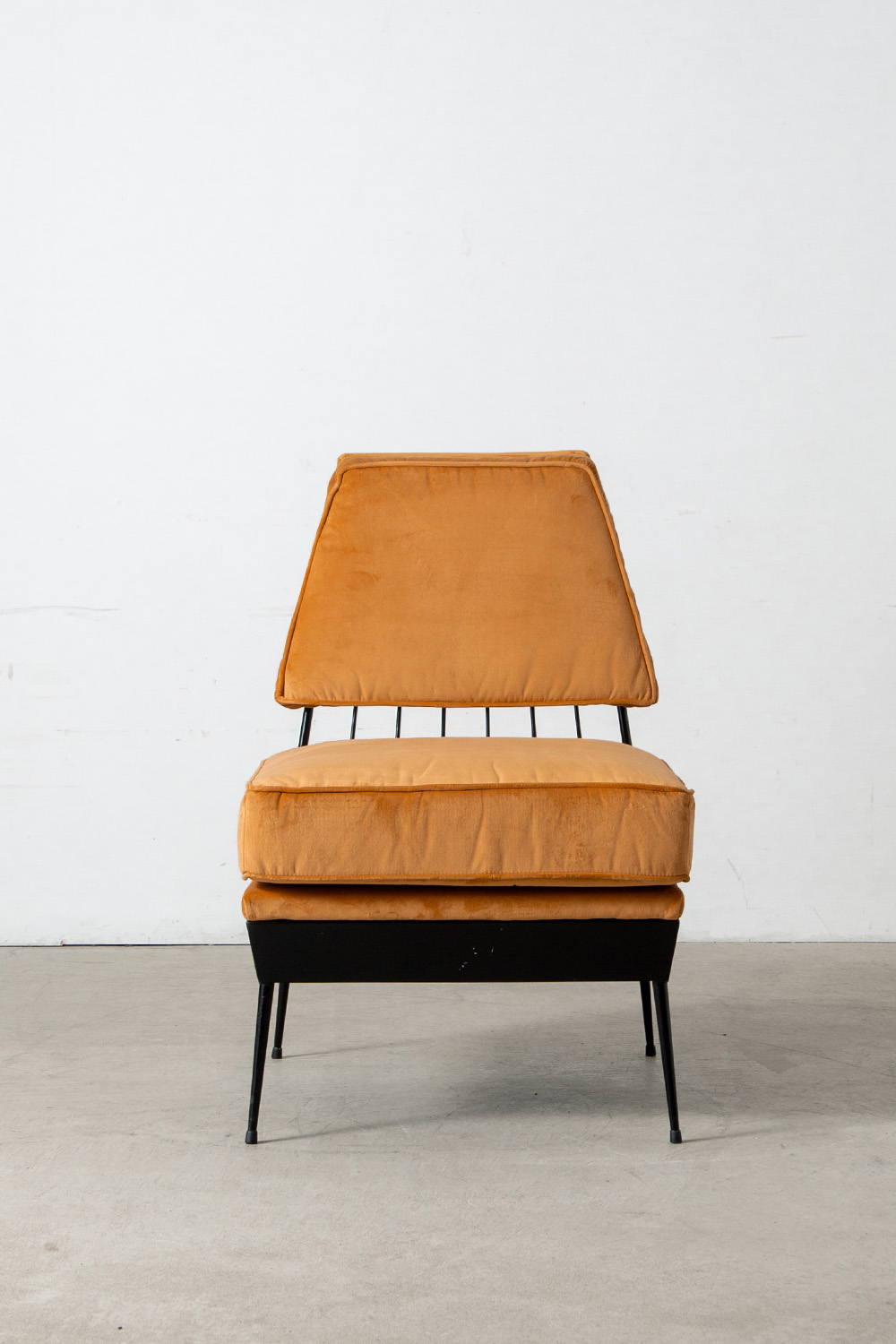 Lounge Chair in Fabric and Steel