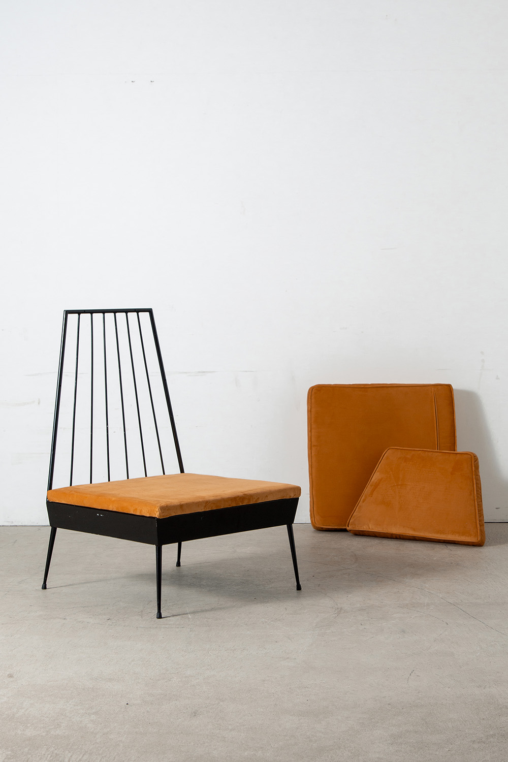 Lounge Chair in Fabric and Steel