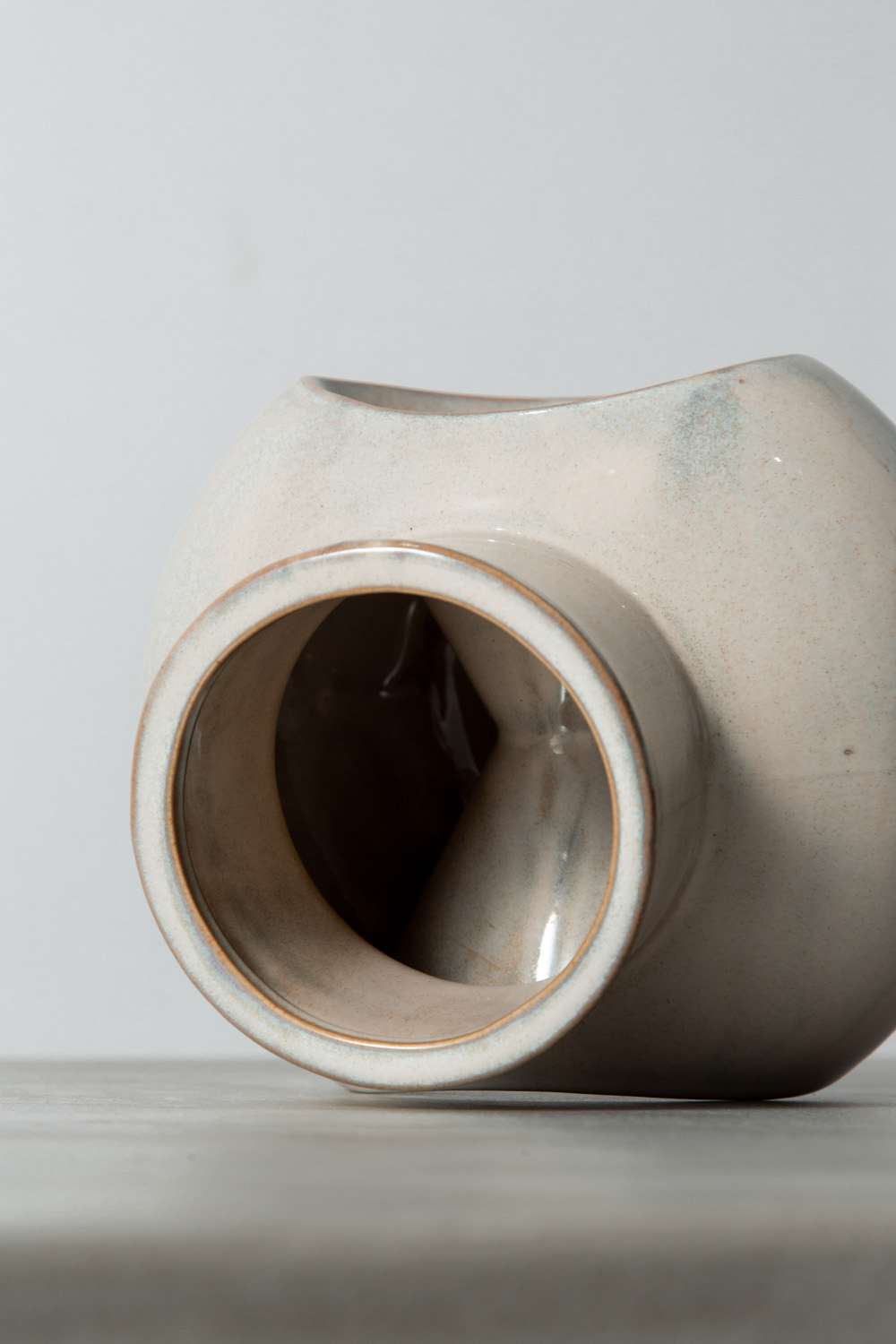 Flower Vase in Ceramic