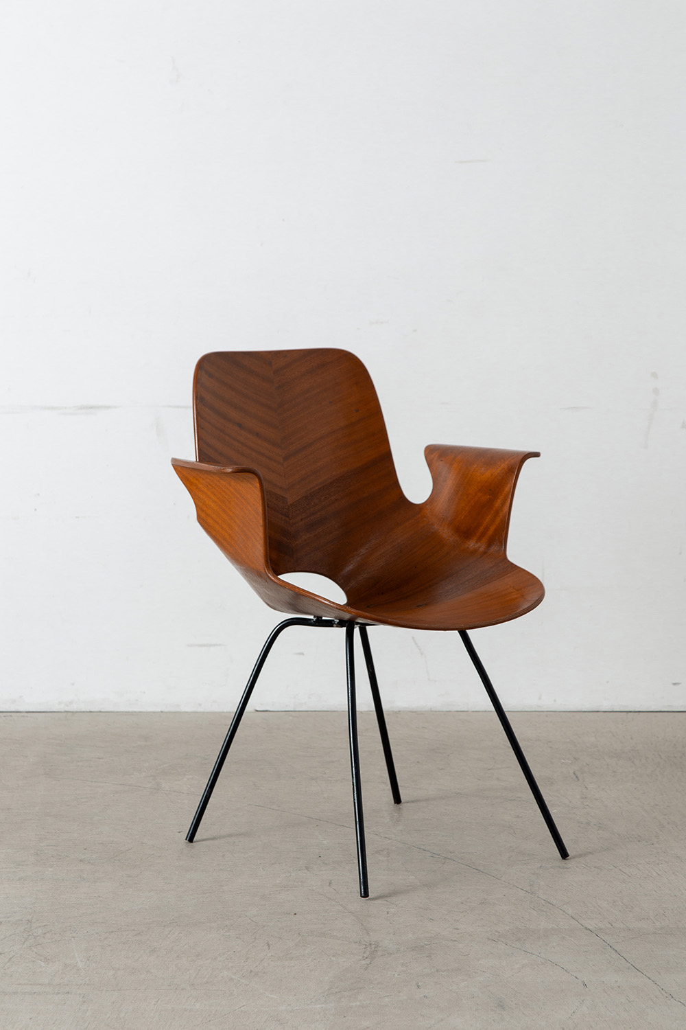 ‘Medea’ Armrest Chair by Vittorio Nobili for Tagliabue F.lli in Plywood and Steel