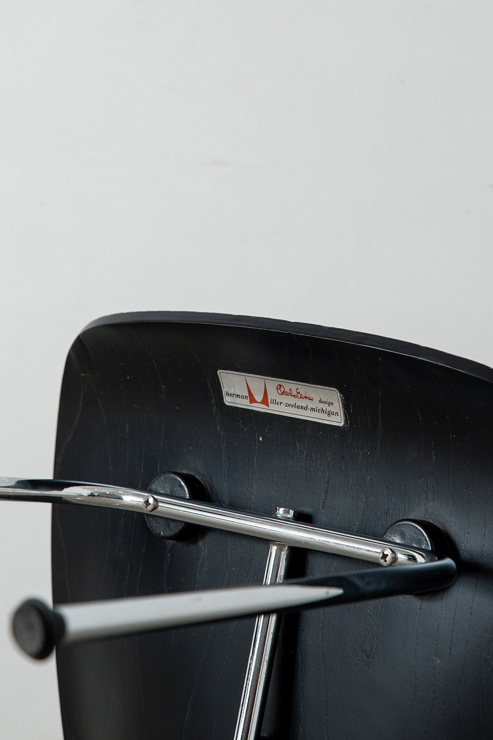 ‘DCM‘ Chair by Charles & Ray Eames for Herman Miller in Plywood and Stainless