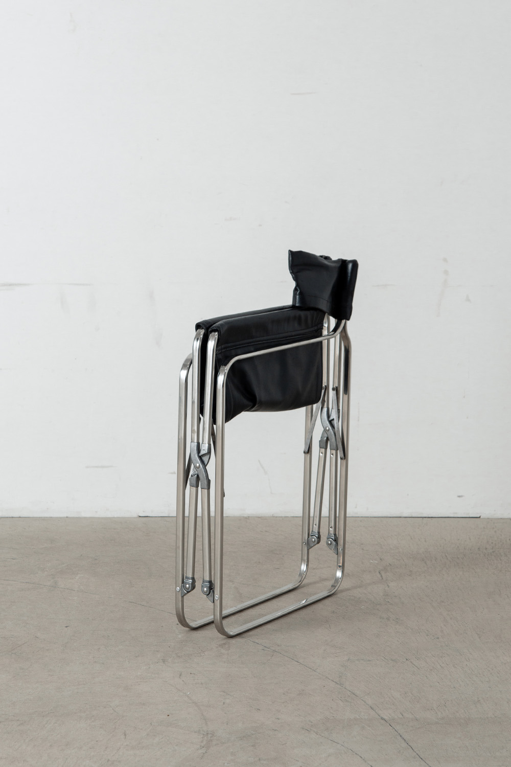 ‘April’ Folding Chair by Gae Aulenti for Zanotta in Leather and Chrome
