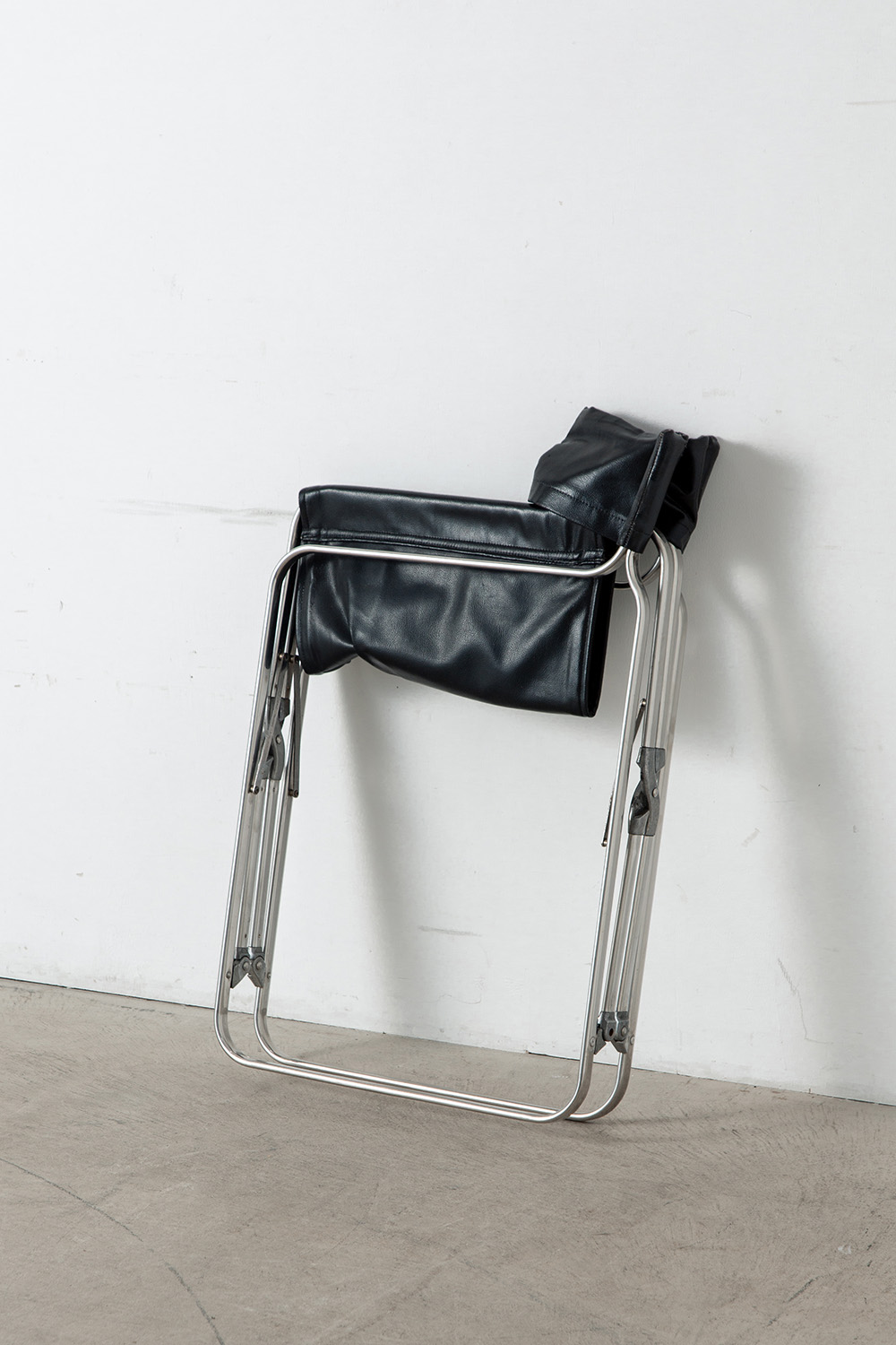 ‘April’ Folding Chair by Gae Aulenti for Zanotta in Leather and Chrome